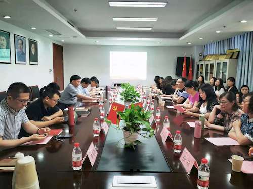 a0ddf69384935d3e3e1ddc25948f3bf